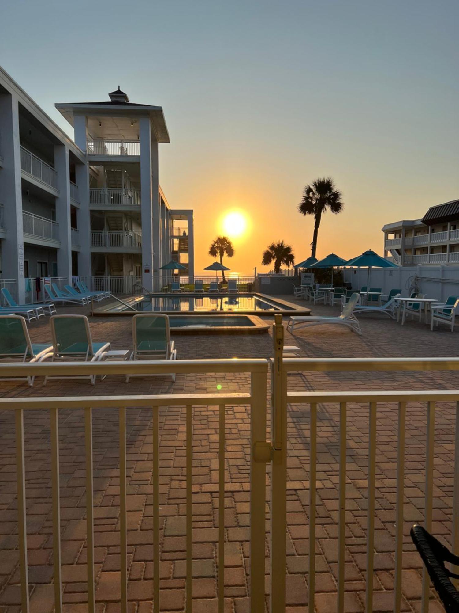 Coastal Waters 103 Aparthotel New Smyrna Beach Bagian luar foto
